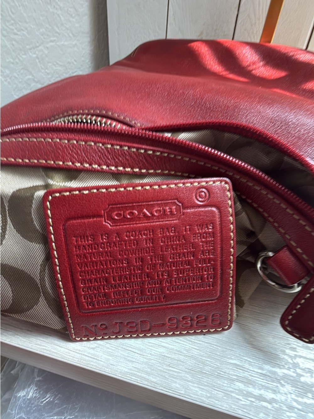 Vintage Coach Legacy slim duffle red with silver tone hardware - Picture 9 of 12